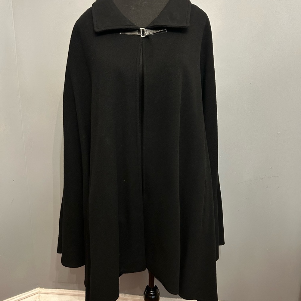 Peter James Wool and Cashmere Black Cape, One Size